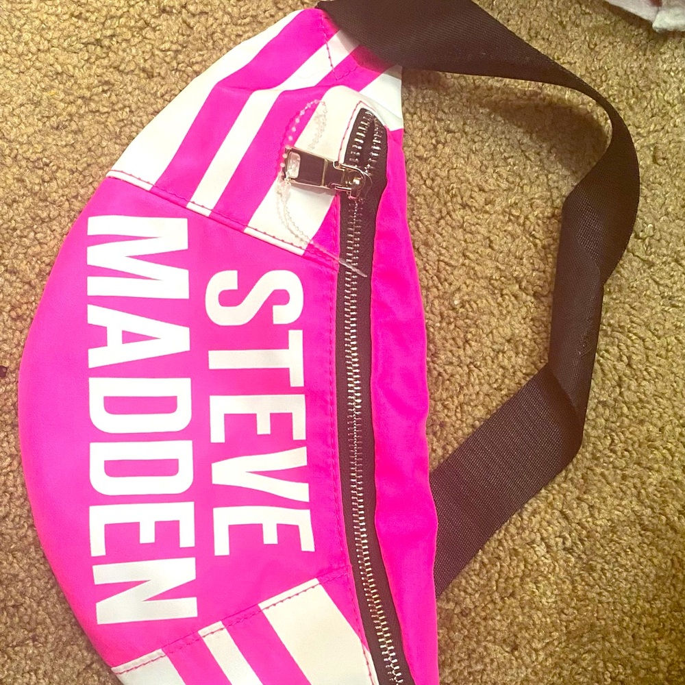 Steve Madden Fanny Pack